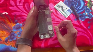 Apple iPhone 6 battery replacement.