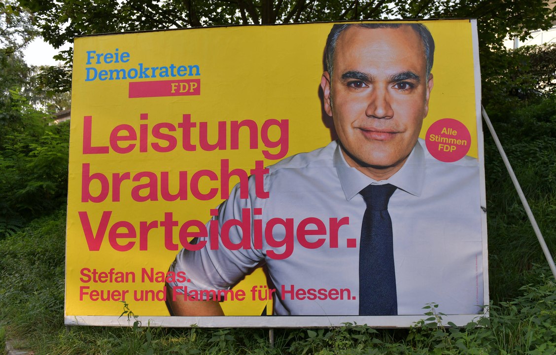 Bayern FDP blamiert sich mit falschem Wahlplakat