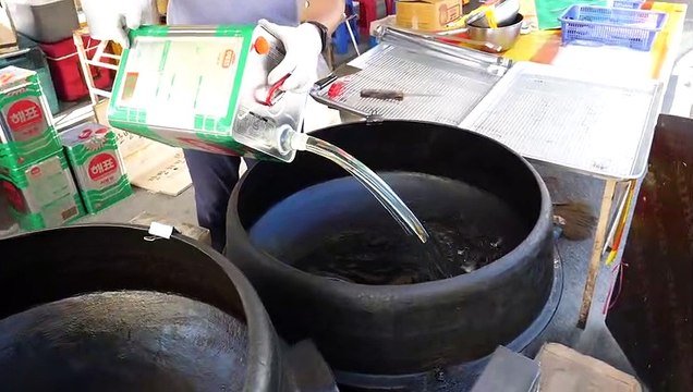 Korean Fried Chicken - Korean Street Food