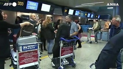 L'Eurocamera chiede il bagaglio a mano gratis sui voli