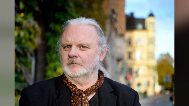 노르웨이 작가 욘 포세, 올해 노벨 문학상 수상 / YTN