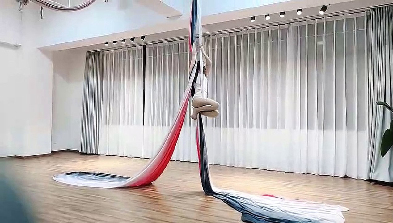 Flexible Contortion Acrobatic Splits Yoga Stretching Gymnastics F001