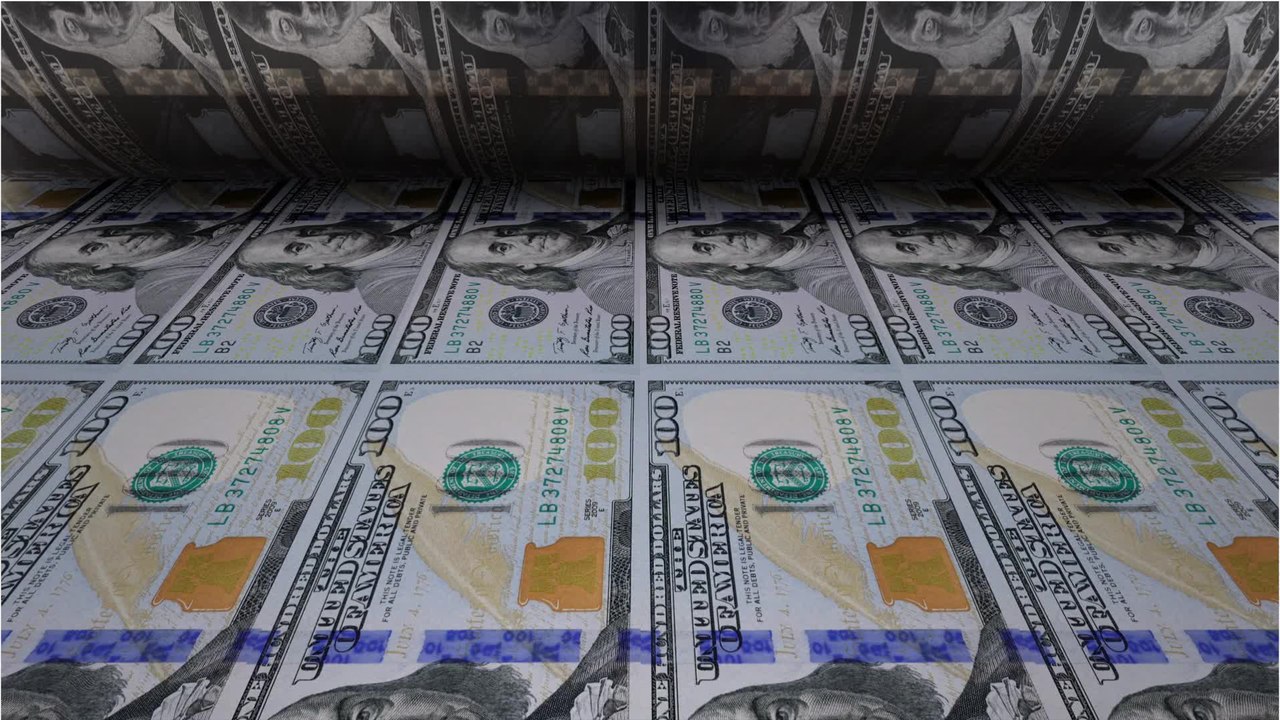 This is how much money you should have in your savings account