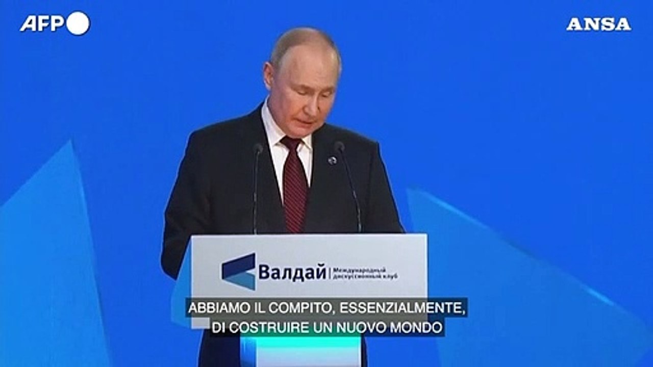 Putin: "La nostra missione e' costruire un nuovo mondo"