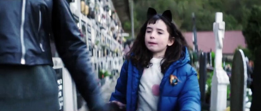 Tráiler de la película de terror La ermita , dirigida por Carlota Pereda y protagonizada por Belén Rueda.