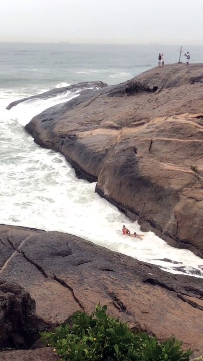 Swimmers Face Dangerous Conditions At Rocky Beach