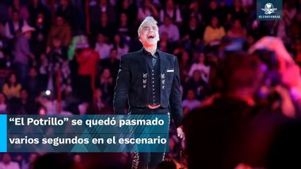 ¿Se le pasaron las copas? Alejandro Fernández se queda dormido en pleno concierto
