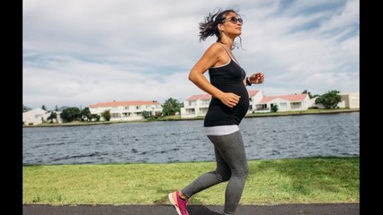 VIDEO: Sport, alcool, sexualité… On passe en revue cinq clichés sur la grossesse