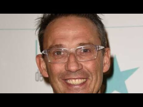 Julien Courbet en deuil : l'animateur annonce une triste nouvelle