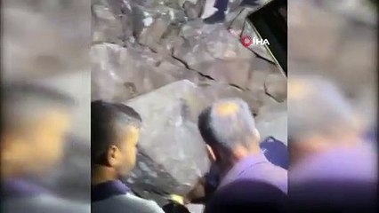 Kayalıklar Arasında Sıkışan Şahsın İnanılmaz Kurtuluşu
