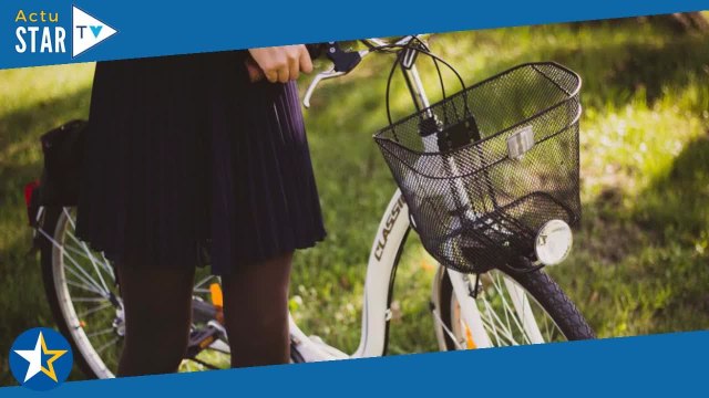 Faites de la jupe plissée votre nouvel atout mode comme Nicole Peltz