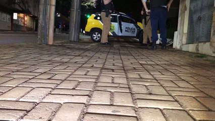 PM é mobilizada após portão do estacionamento de banco abrir durante a madrugada