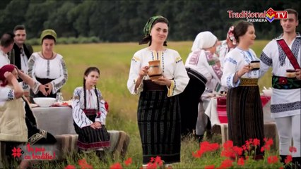 Liliana Ursachi - Vinu-i bun si e gustos (In pas cu traditia - Traditional TV - 05.10.2023)