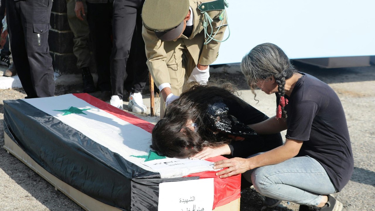 Nach Angriff in Syrien mit 110 Toten: Beisetzungen haben begonnen