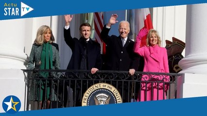 Brigitte Macron ultra élégante à la Maison Blanche : look automnal au bras d'Emmanuel, Jill Biden fl