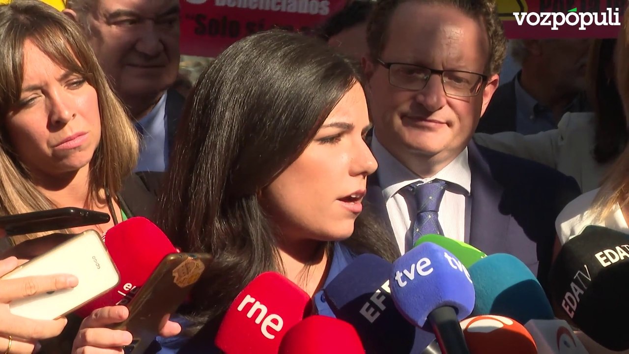 Vox insiste en que su consejera de Extremadura deja el cargo por "razones personales"