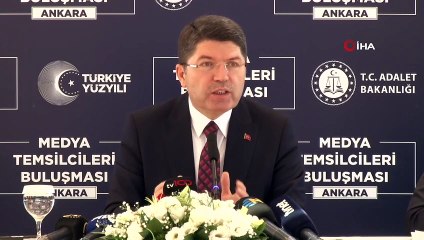 Ministre de la Justice Tunç： ＂(Nouvelle constitution) J'espère que nous pourrons préparer le texte qui donne la priorité aux libertés et traite des devoirs de l'État＂