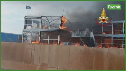La tribune d'accueil de la Ryder Cup prend feu quelques jours après la fin de l'événement
