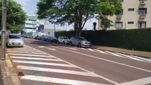 Motoristas não respeitam sinalização e estacionam em local proibido na Voluntários da Pátria
