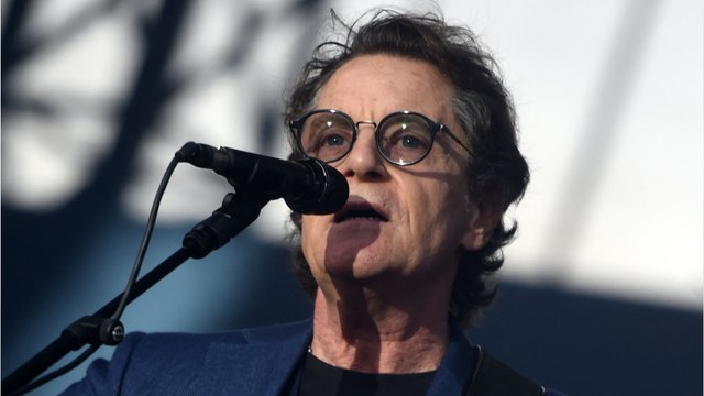 GALA VIDÉO - Francis Cabrel sur le point de mettre fin à sa carrière ? “Peut-être encore un album…”