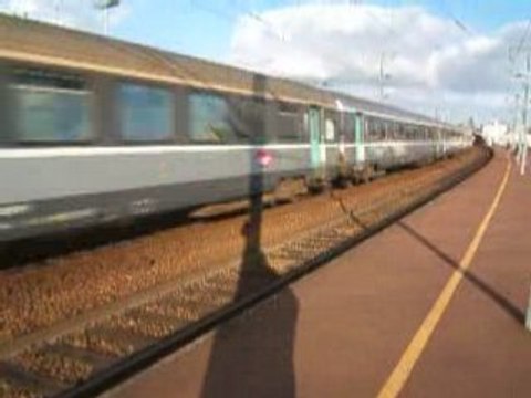 La 26012 en tête du 3314 à Lison