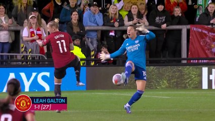 Arsenal score stunner in stoppage time to earn dramatic draw against Man United