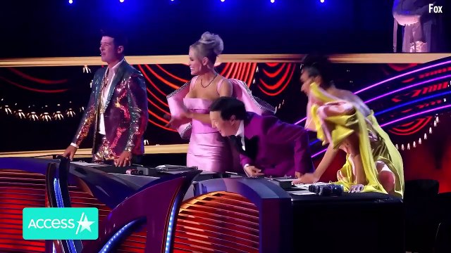 Jenny McCarthy Reveals Donnie Wahlberg’s Weekly Sweet Gesture