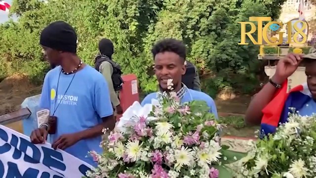 Rivyè Masak.- Dirijan AP yo vizite kanal irigasyon an epi depoze yon jèb flè sou ansyen pon Wanament