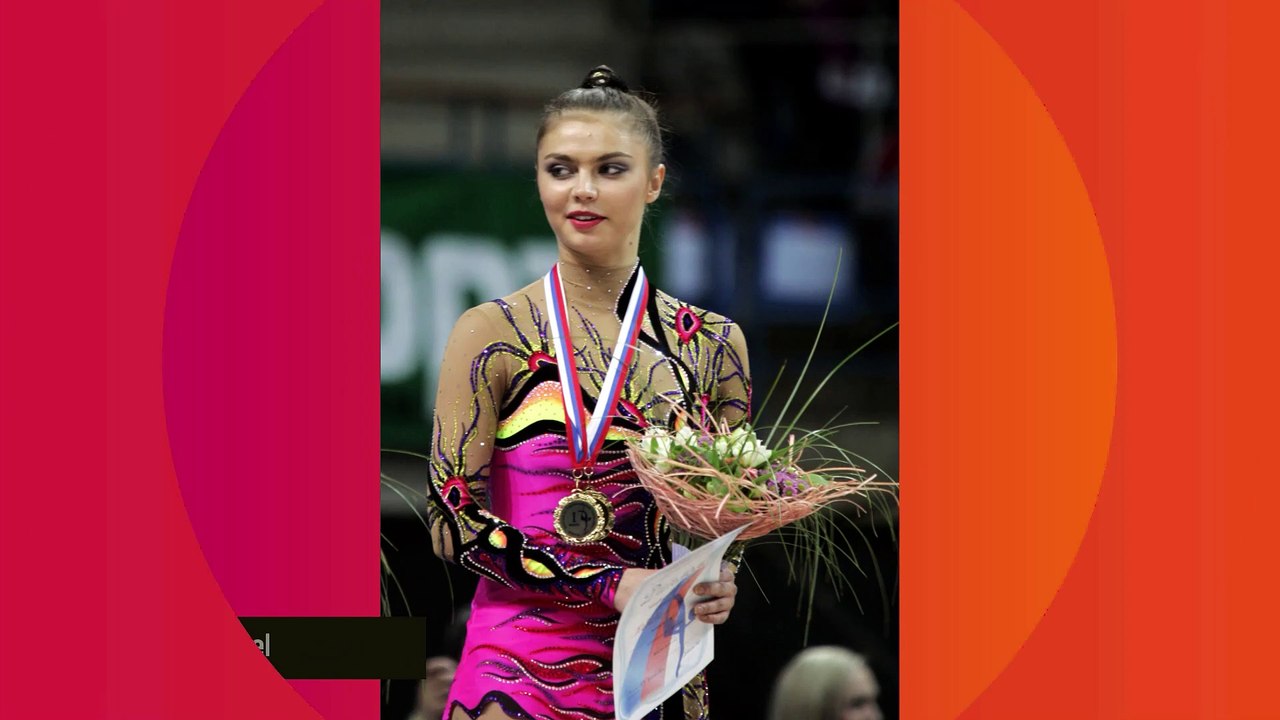 Vladimir Poutine et sa jeune maîtresse Alina Kabaeva parents d'enfants cachés ? "Deux, peut-être trois"