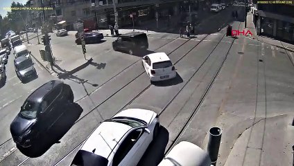 Zeytinburnu'nda Otomobilin İçindeki 693 Bin Lira Çalındı, Şüpheliler Yakalandı