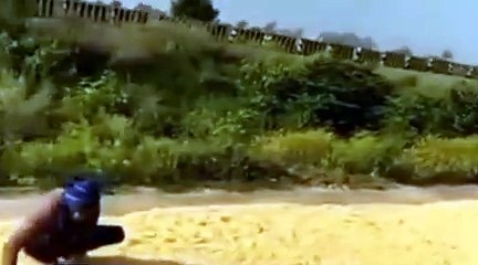 Unnao news: एक्सप्रेसवे के सर्विस लेन पर मक्का सुखाने का वीडियो वायरल, एसपी ने दिए निर्देश