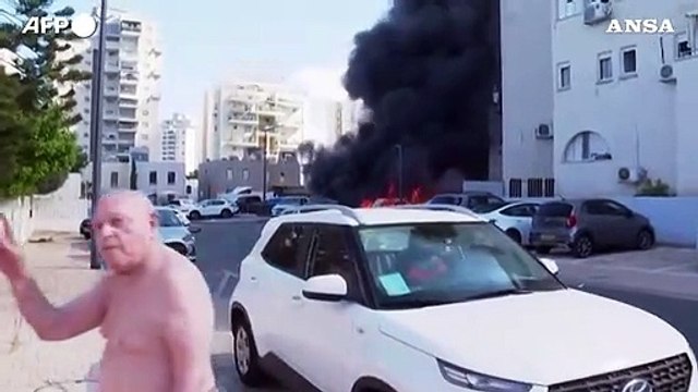 Israele, danni dopo l'attacco missilistico su Ashkelon ed evacuazioni da Tel-Aviv