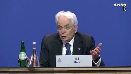 Mattarella: "Ue mantenga compattezza nel sostegno all'Ucraina"