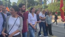 Cgil in piazza a Roma, Elly Schlein canta 'Bella ciao' - Video