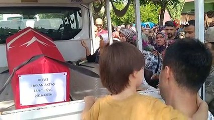 Kazada hayatını kaybeden uzman çavuş gözyaşlarıyla son yolculuğuna uğurlandı