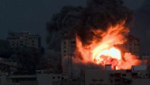 سقوط عدد من المباني في قطاع غزة بسبب استمرار القصف الإسرائيلي