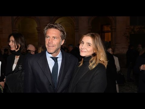 VIDEO: Emmanuel Philibert de Savoie et Clotilde Courau : leur maison en Ombrie en Italie, leur jardi