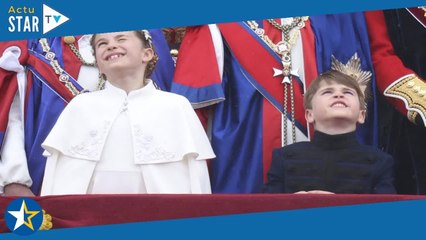 Prince Louis : Sophie, la femme du prince Edward, critique sa tenue sur le balcon, Kate et William r