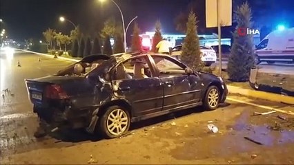 Çorum'da Kontrolden Çıkan Otomobil Takla Attı: 3 Kişi Yaralandı