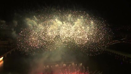 [영상] 청명한 가을밤 화려하게 수놓는 불꽃축제 / YTN