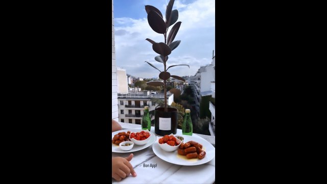 Ayem Nour de retour en France avec son fils Ayvin : après les ennuis au Maroc, premières images de