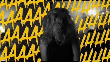 Charlotte a 17 ans Bande-annonce (EN)