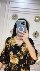 Nonton aja dulu nanti juga tahu isinya apa