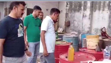 आगरा: एसटीएफ ने नकली तेल सिंडिकेट का किया भांडाफोड़, इतना माल बरामद