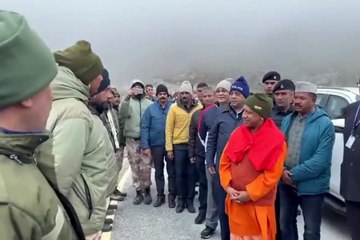 13200 फीट की ऊंचाई पर सीएम योगी को देख बढ़ा जवानों का जोश, 'भारत माता की जय' से गूंजी घाटी