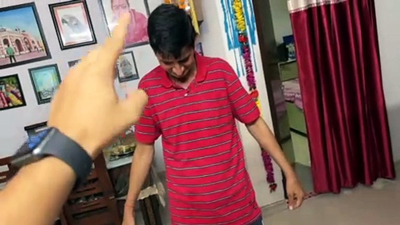 Oreo Ko Billi Dikha Di