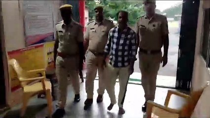 14 लाख रुपए व अवैध अफीम बरामद, एक गिरफ्तार