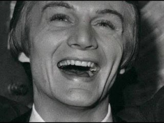 Claude François : Cette expérience marquante et "flippante" vécue par cette...