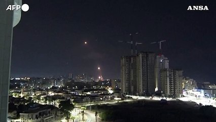 Israele, Iron Dome in azione: razzi da gaza intercettati nella notte ad Ascalona