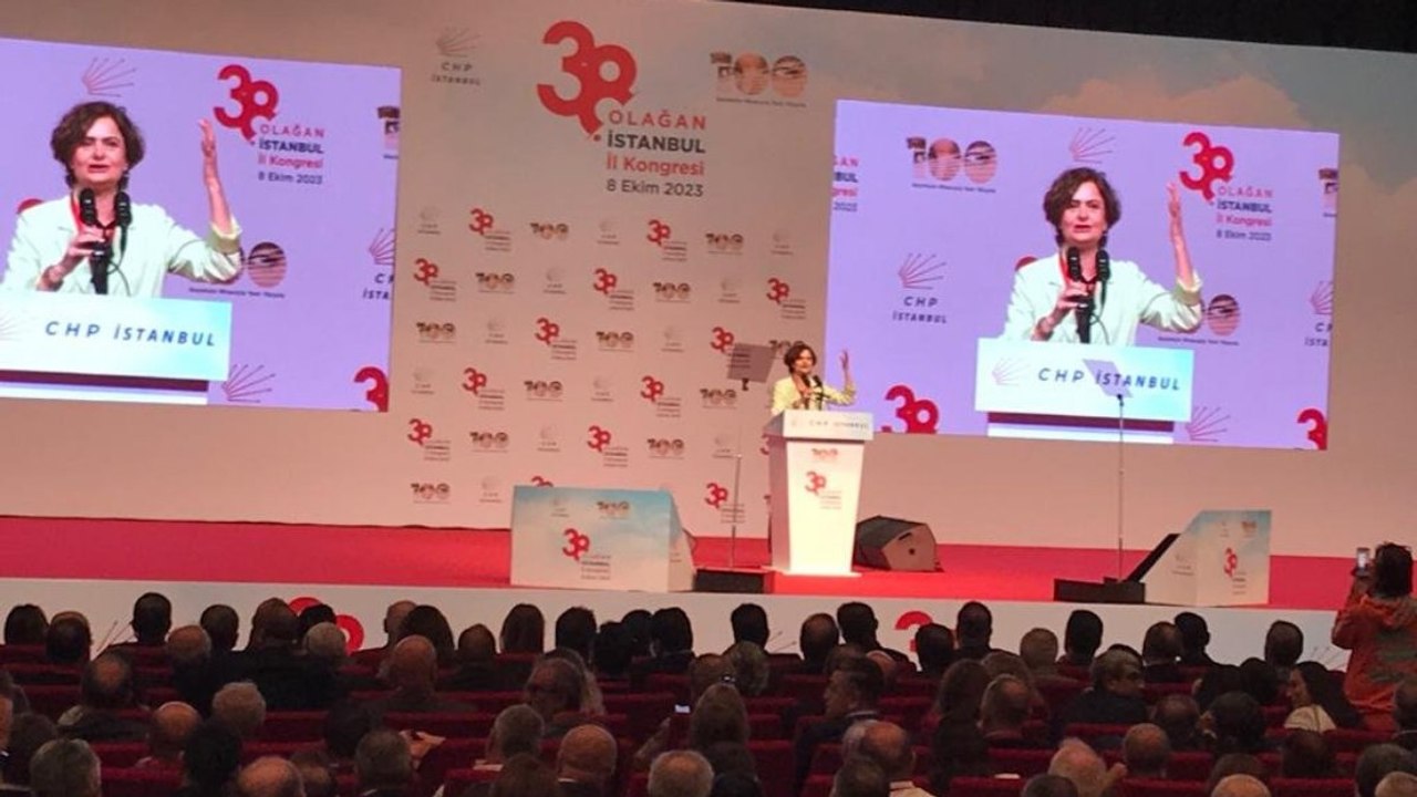 CHP İstanbul İl Kongresi’nde gerginlik: Yuhaladılar